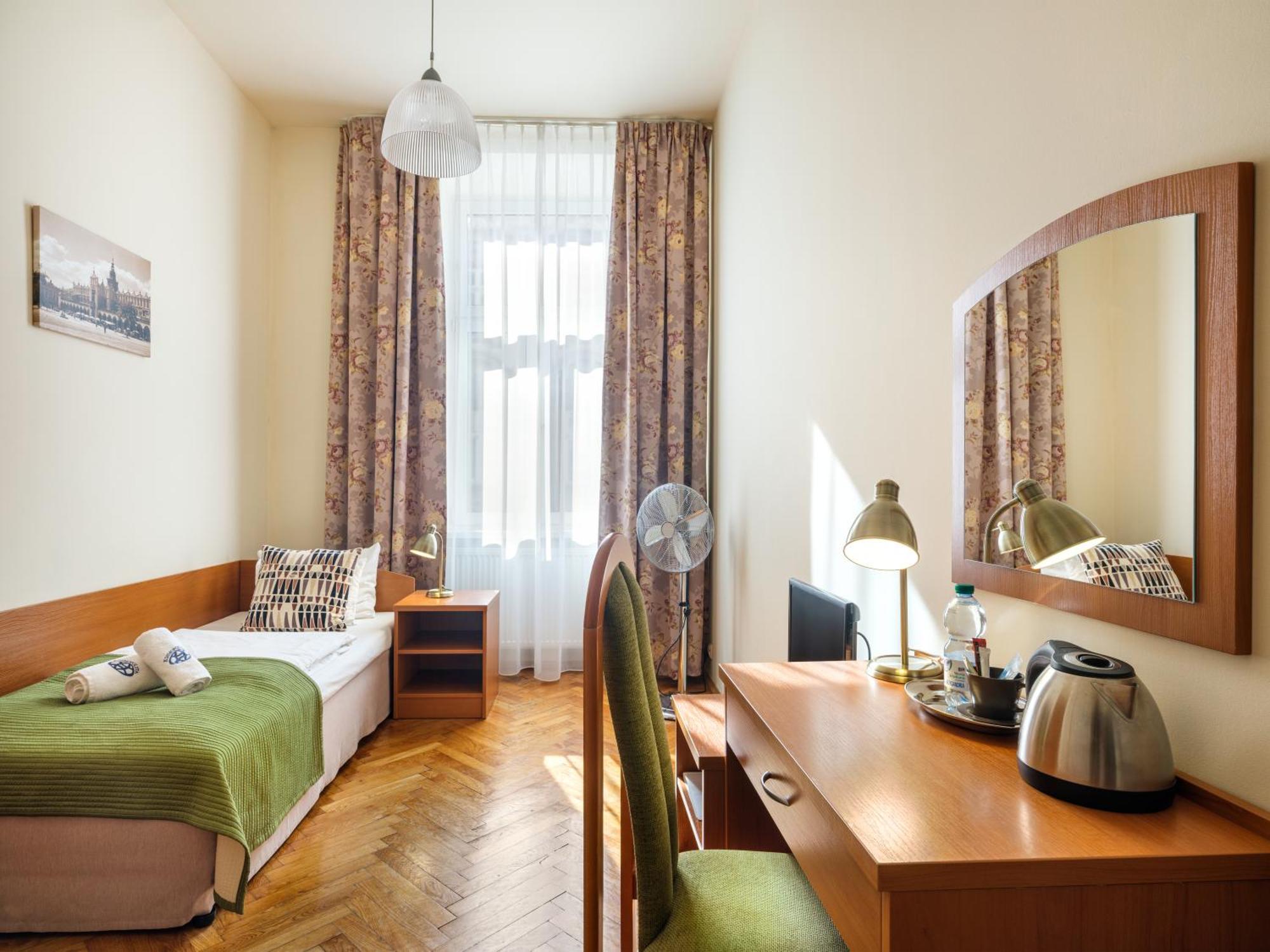 Kosmopolita Rooms Krakow Exterior photo